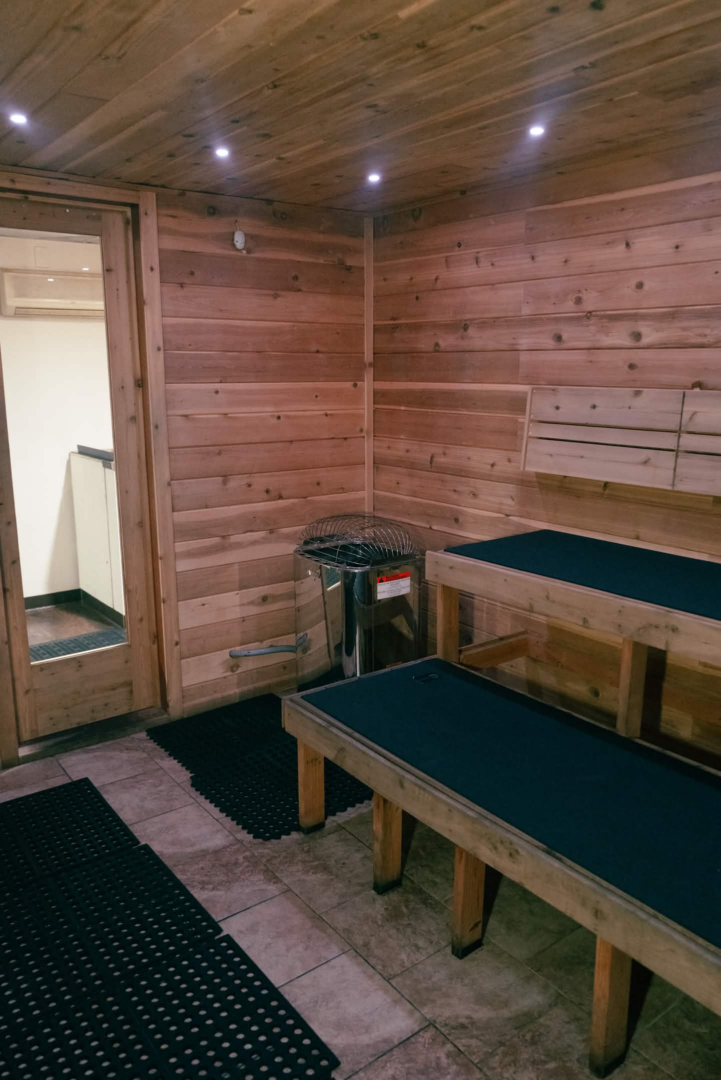 10th Planet Covina member sauna